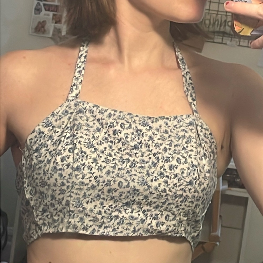 Pinup style floral top